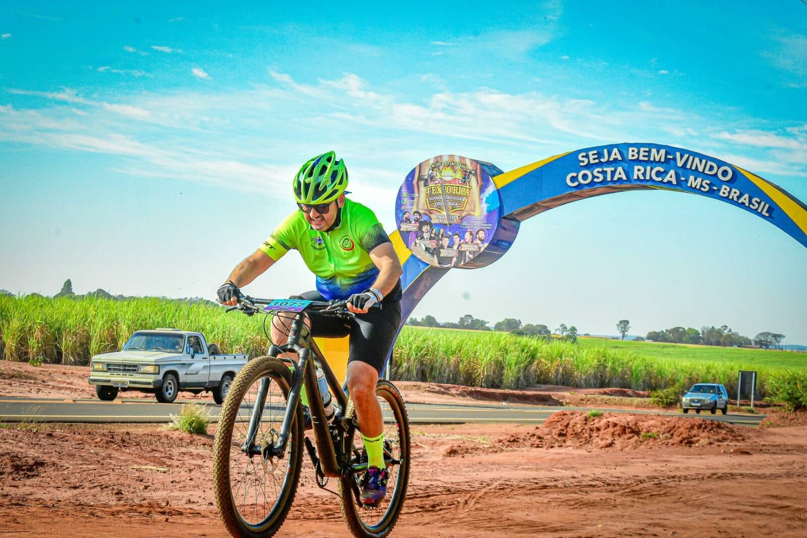 Imagem de compartilhamento para o artigo Incentivado por amigo, advogado pedala há 7 anos entre conquistas e a certeza que ciclismo mudou sua vidaP da MS Todo dia